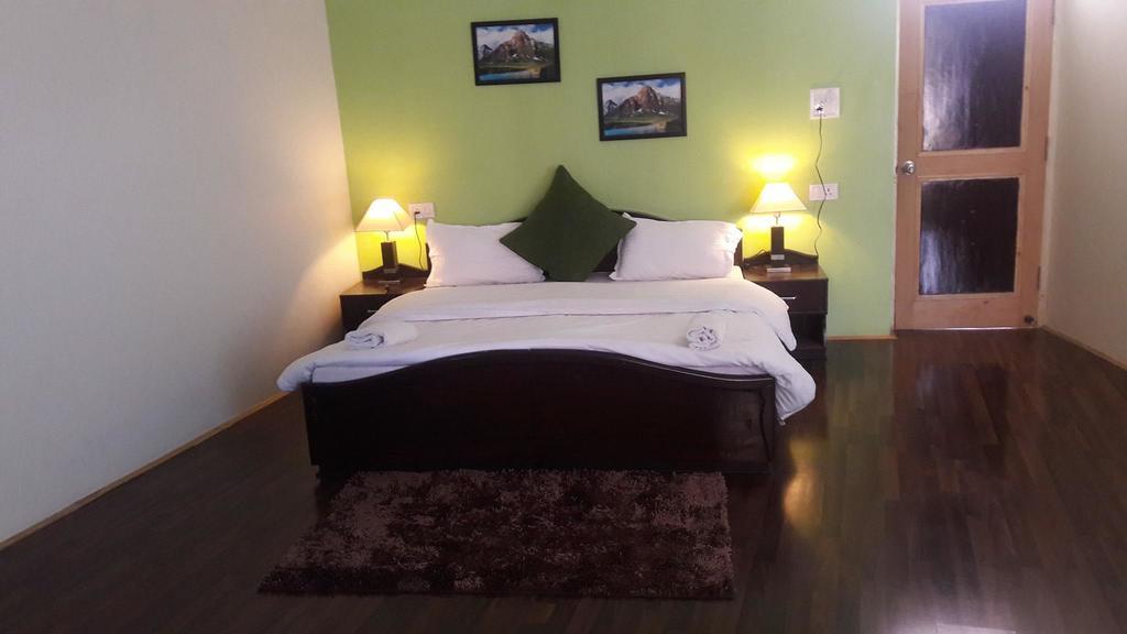 Hotel Mandalchan Лех Екстериор снимка